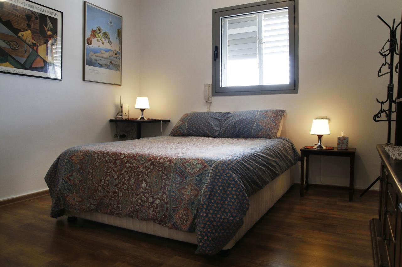 Herzelia Rooftop Special 2 Room Apartment Ngoại thất bức ảnh